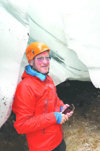 Lack of cold, snow melting away last Slovenian glacier